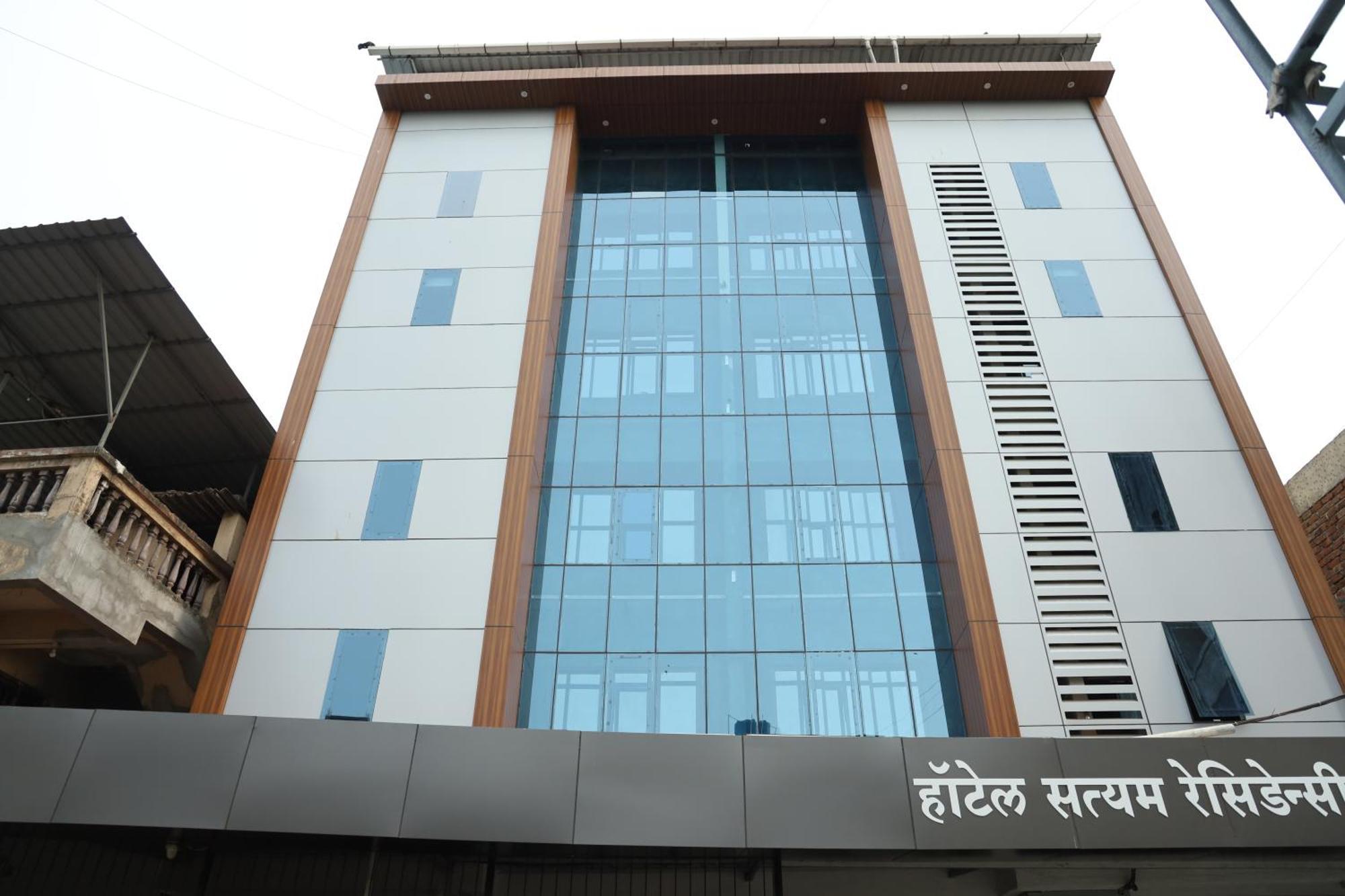 Hotel Satyam Residency Navi Mumbai Exterior photo